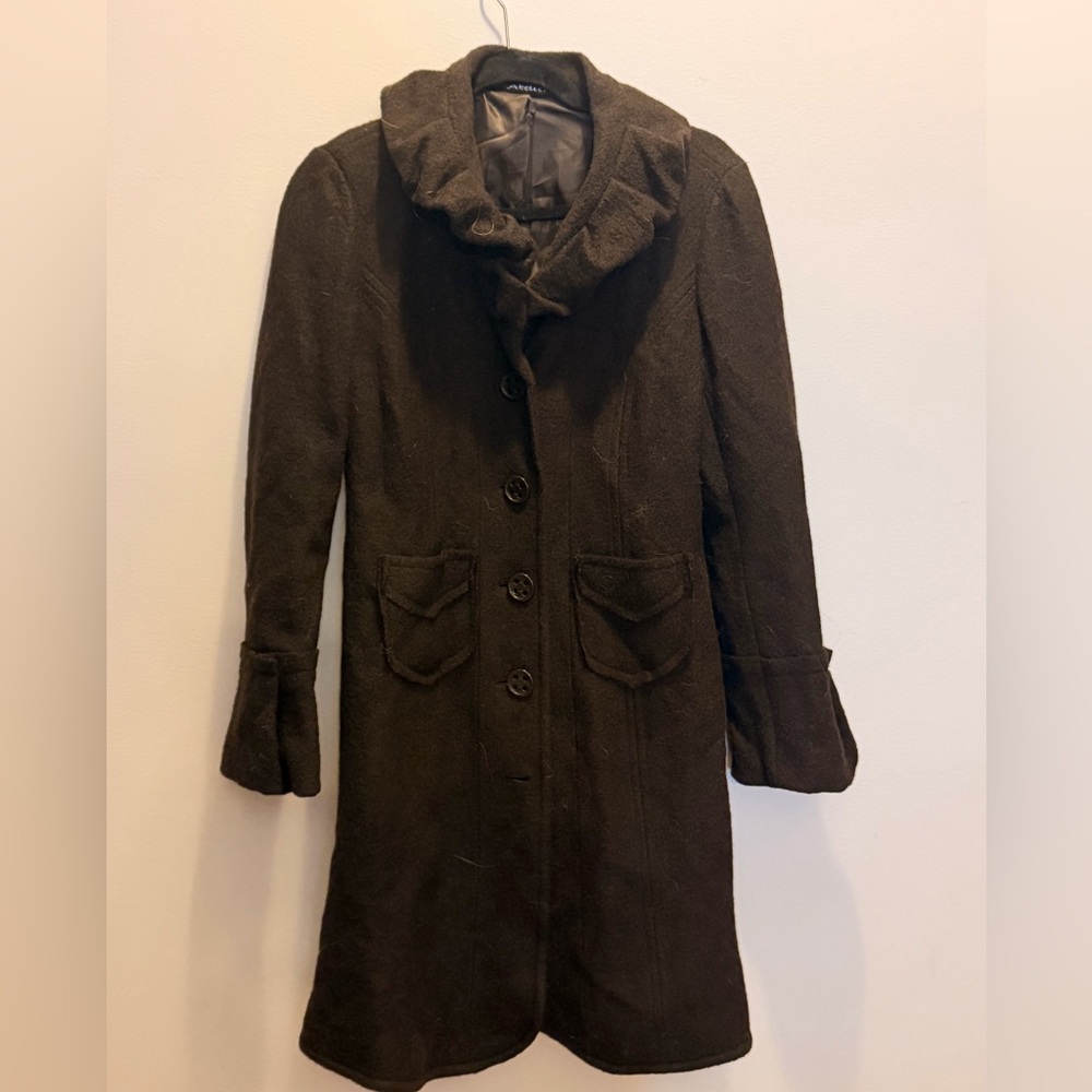 C’est Atelier 100% Brown Wool Full Length Coat with Ruffled Collar. Lined.